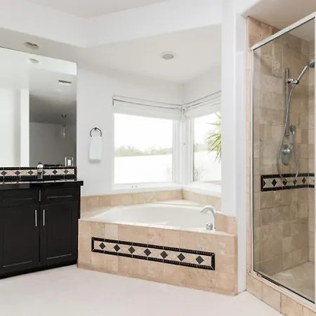 Apartment Nessun'Altra Casa Ha Lo Stile, I Servizi E Il Lusso Di Questa Incredibile Tenuta *